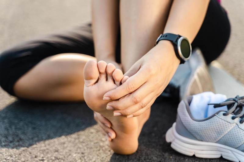 Tratamento de Podologia: Benefícios e Cuidados Essenciais para Seus Pés Tratamento de Podologia: Benefícios e Cuidados Essenciais para Seus Pés